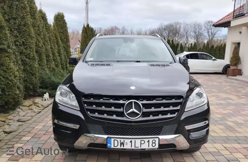 MERCEDES-BENZ ML 