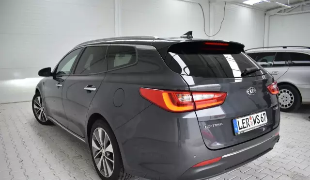 KIA Optima 