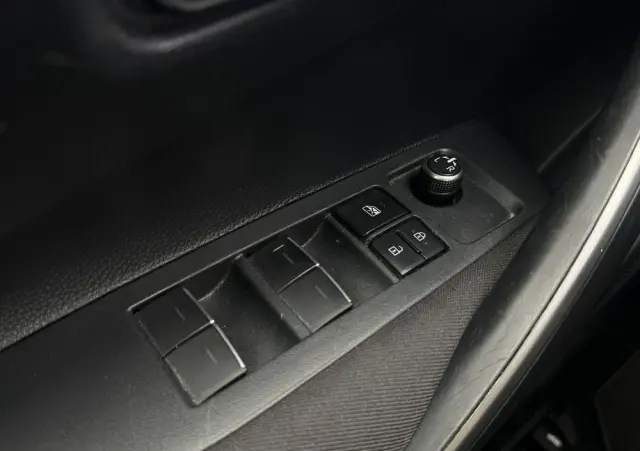TOYOTA Corolla 1.5 Comfort MS