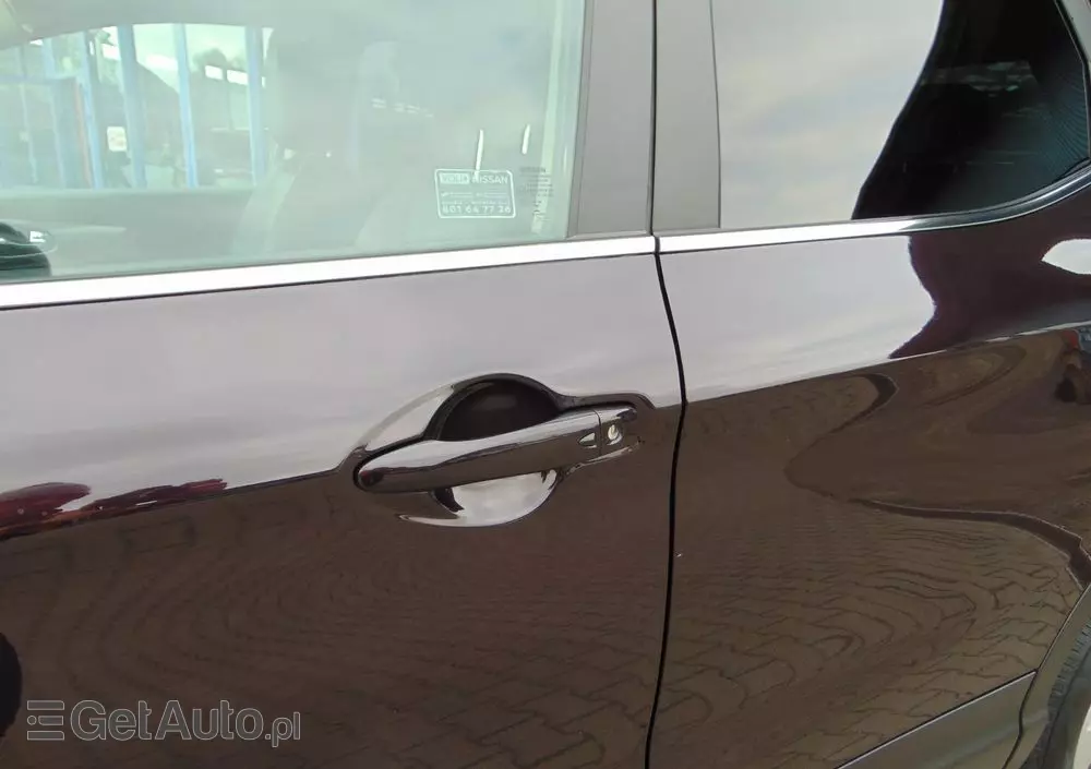 NISSAN Qashqai 1.3 DIG-T N-Connecta