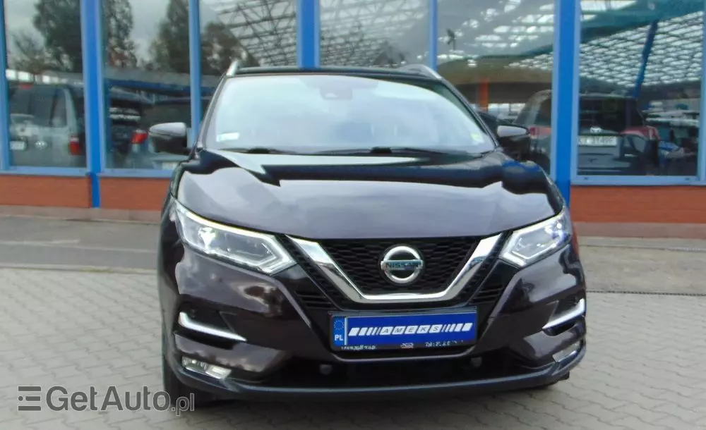 NISSAN Qashqai 1.3 DIG-T N-Connecta