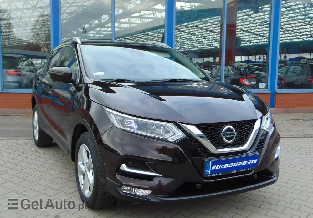 NISSAN Qashqai 1.3 DIG-T N-Connecta