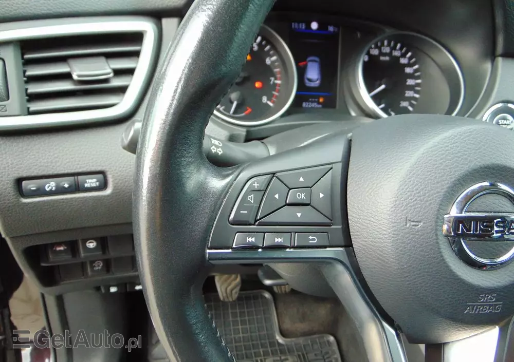 NISSAN Qashqai 1.3 DIG-T N-Connecta