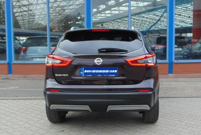 NISSAN Qashqai 1.3 DIG-T N-Connecta