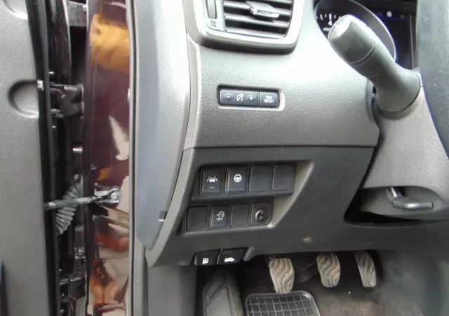 NISSAN Qashqai 1.3 DIG-T N-Connecta