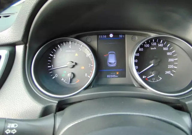 NISSAN Qashqai 1.3 DIG-T N-Connecta