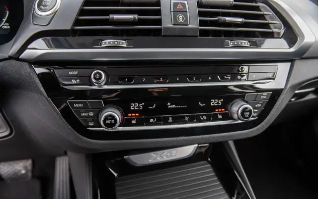 BMW X3 XDrive20d Advantage sport