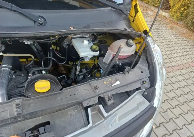 RENAULT MASTER blaszak 