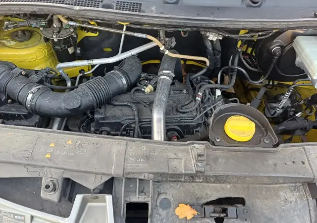 RENAULT MASTER blaszak 