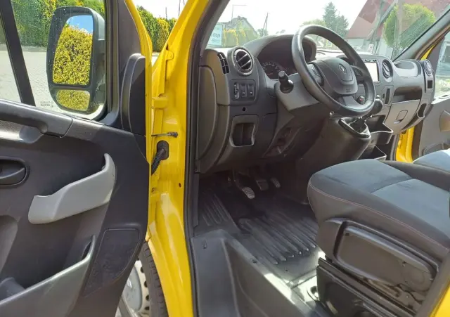 RENAULT MASTER blaszak 