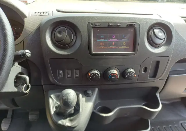 RENAULT MASTER blaszak 