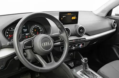 AUDI Q2 
