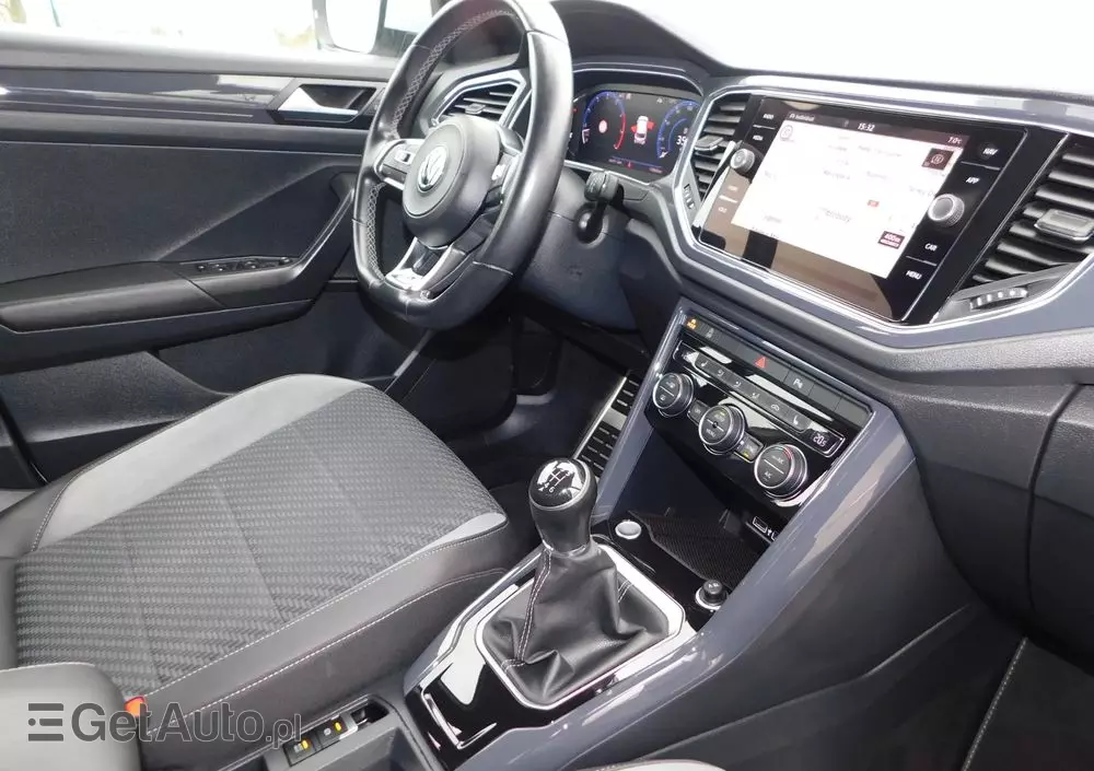 VOLKSWAGEN T-Roc 1.5 TSI R-Line