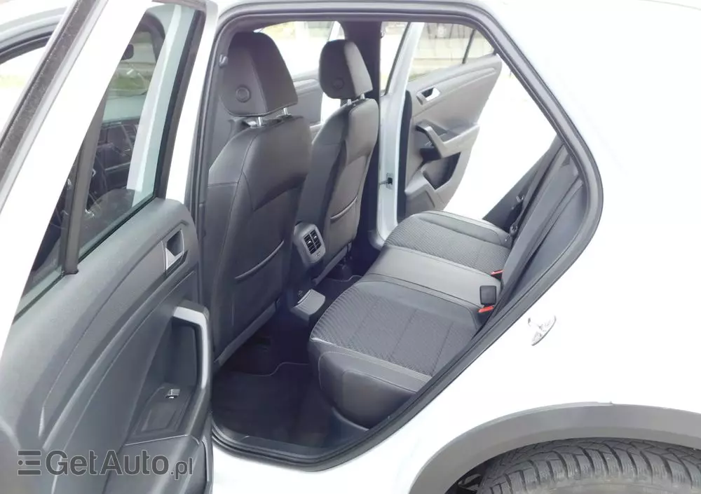 VOLKSWAGEN T-Roc 1.5 TSI R-Line