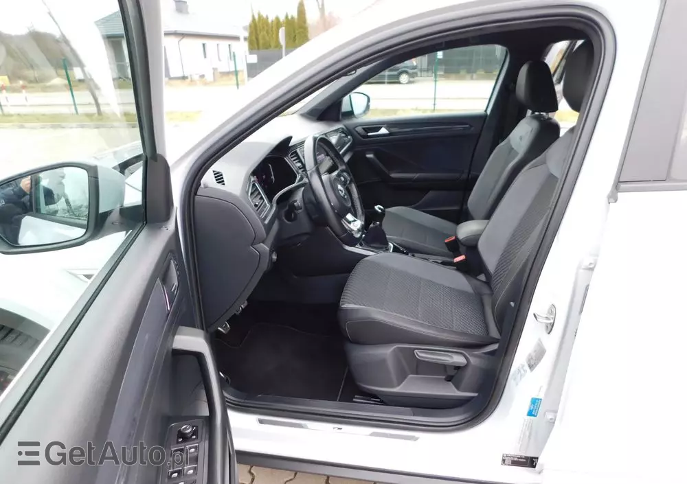 VOLKSWAGEN T-Roc 1.5 TSI R-Line