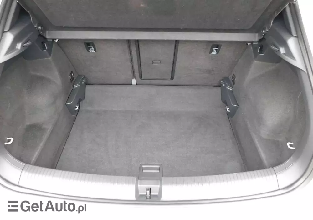 VOLKSWAGEN T-Roc 1.5 TSI R-Line