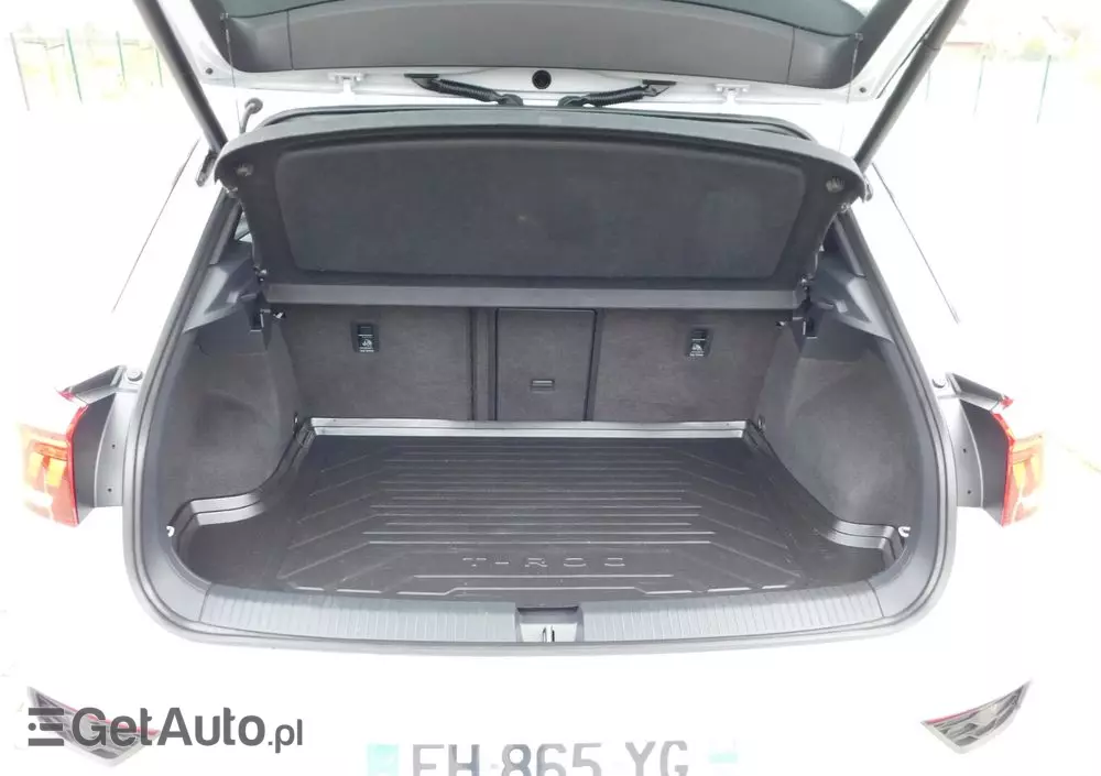 VOLKSWAGEN T-Roc 1.5 TSI R-Line