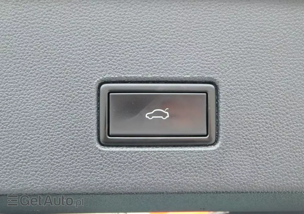 VOLKSWAGEN T-Roc 1.5 TSI R-Line