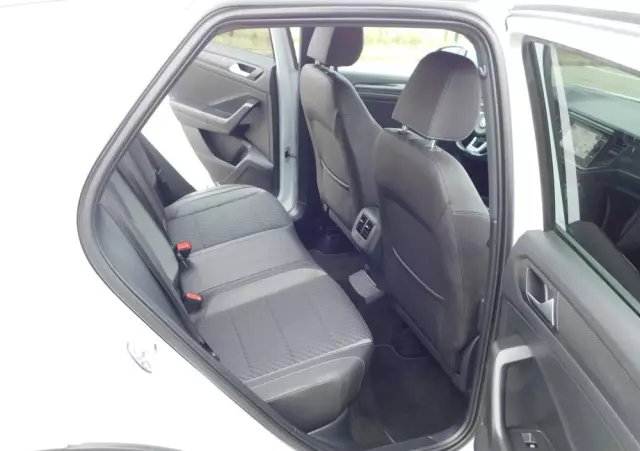 VOLKSWAGEN T-Roc 1.5 TSI R-Line