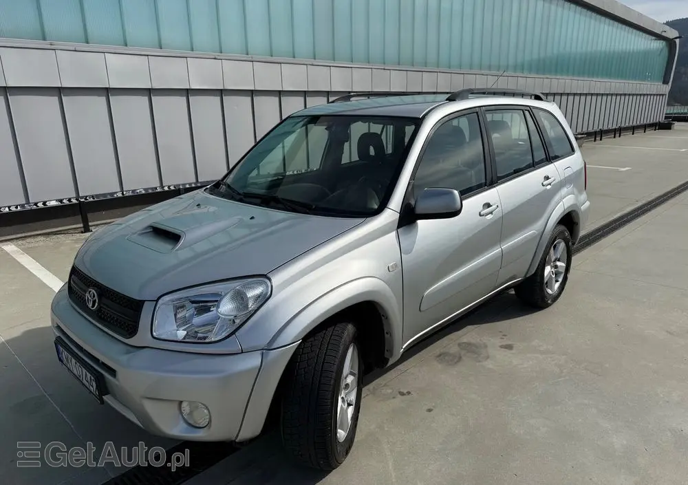 TOYOTA RAV4 