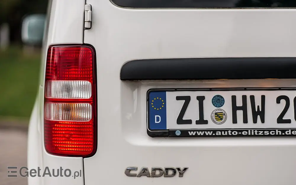 VOLKSWAGEN Caddy 