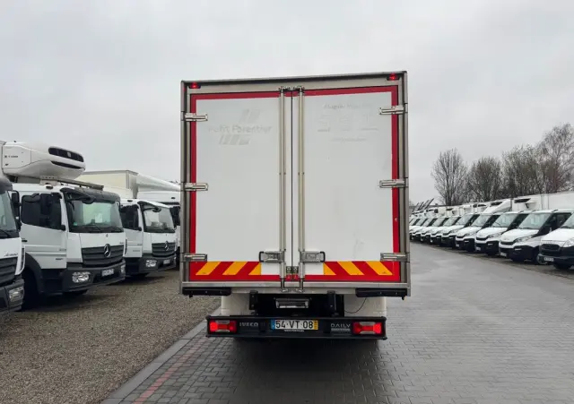 IVECO 72c18 ,70C17,,72C18,,70C15,,50C15,,50C17,,35C13,,35C14,,35C15 