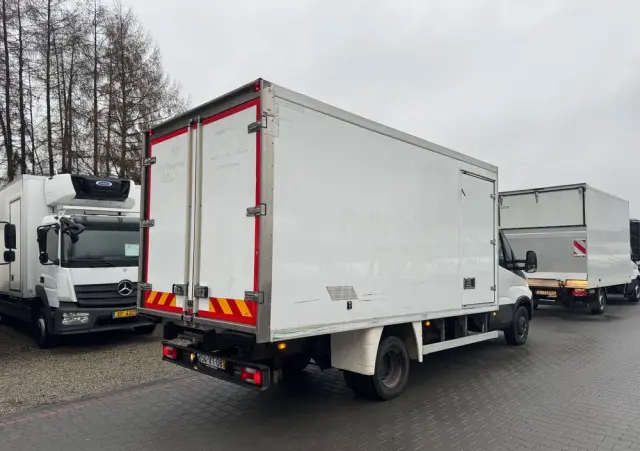 IVECO 72c18 ,70C17,,72C18,,70C15,,50C15,,50C17,,35C13,,35C14,,35C15 