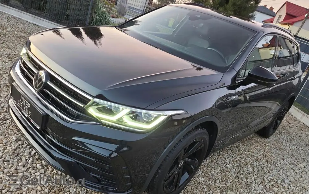 VOLKSWAGEN Tiguan 2.0 TDI SCR DSG R-Line