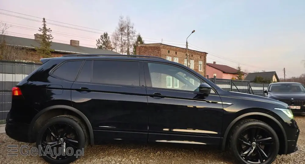 VOLKSWAGEN Tiguan 2.0 TDI SCR DSG R-Line