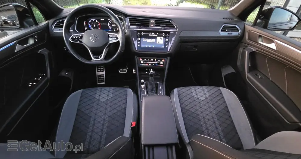 VOLKSWAGEN Tiguan 2.0 TDI SCR DSG R-Line