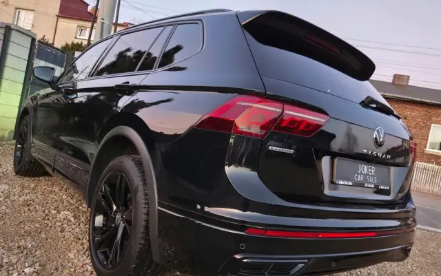 VOLKSWAGEN Tiguan 2.0 TDI SCR DSG R-Line