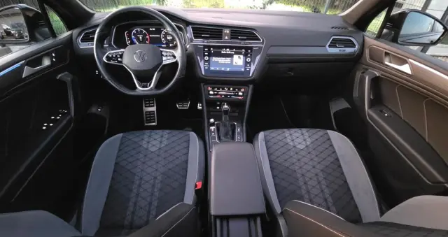 VOLKSWAGEN Tiguan 2.0 TDI SCR DSG R-Line