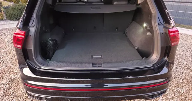 VOLKSWAGEN Tiguan 2.0 TDI SCR DSG R-Line