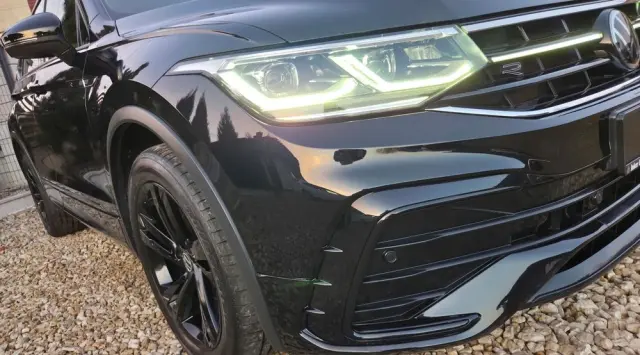 VOLKSWAGEN Tiguan 2.0 TDI SCR DSG R-Line