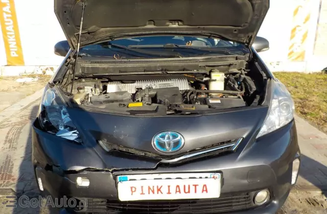 TOYOTA Prius+ 