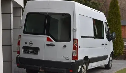NISSAN Nv400 