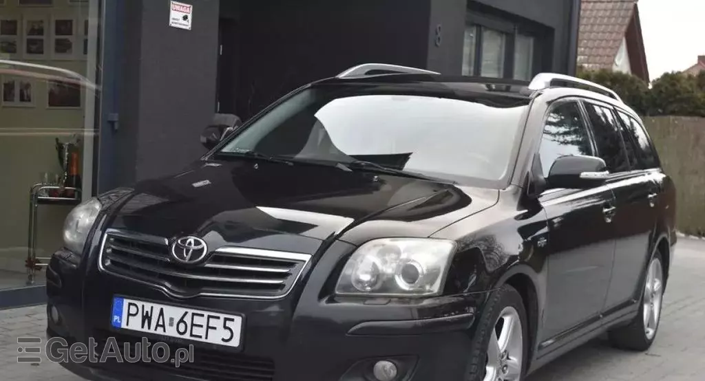 TOYOTA Avensis 