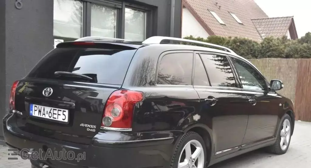 TOYOTA Avensis 