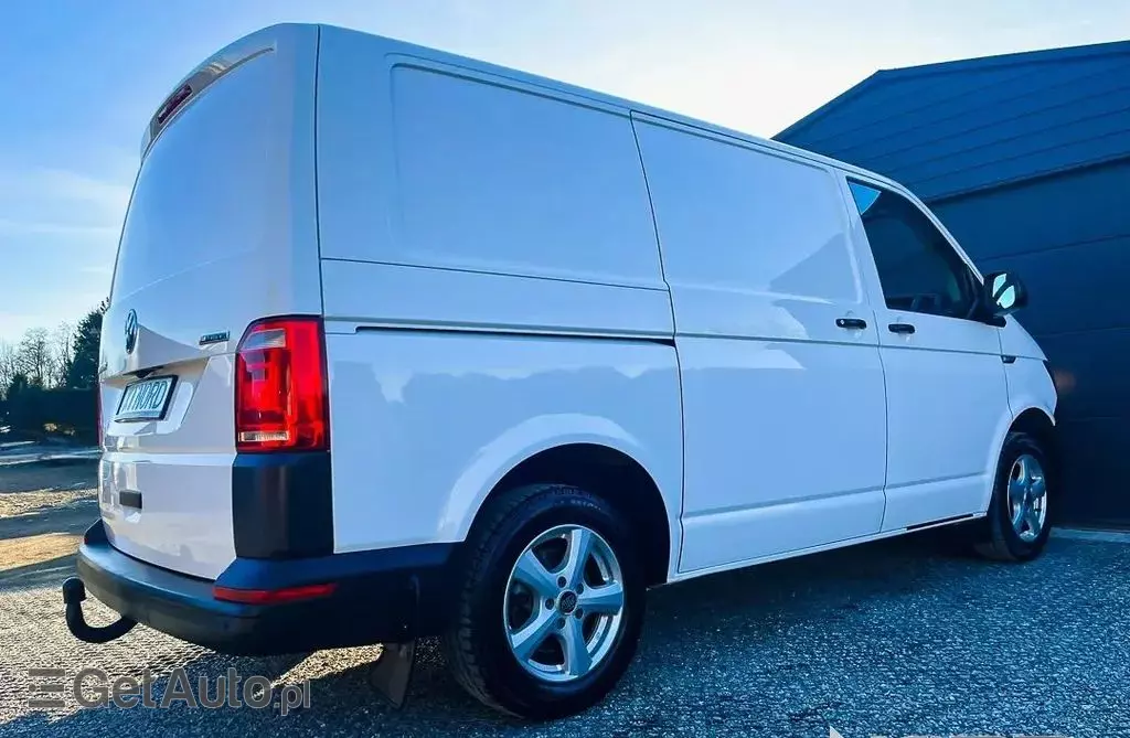 VOLKSWAGEN TRANSPORTER 