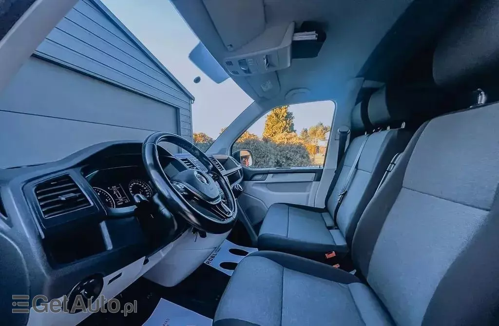 VOLKSWAGEN TRANSPORTER 