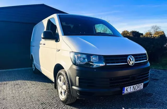 VOLKSWAGEN TRANSPORTER 