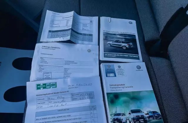 VOLKSWAGEN TRANSPORTER 