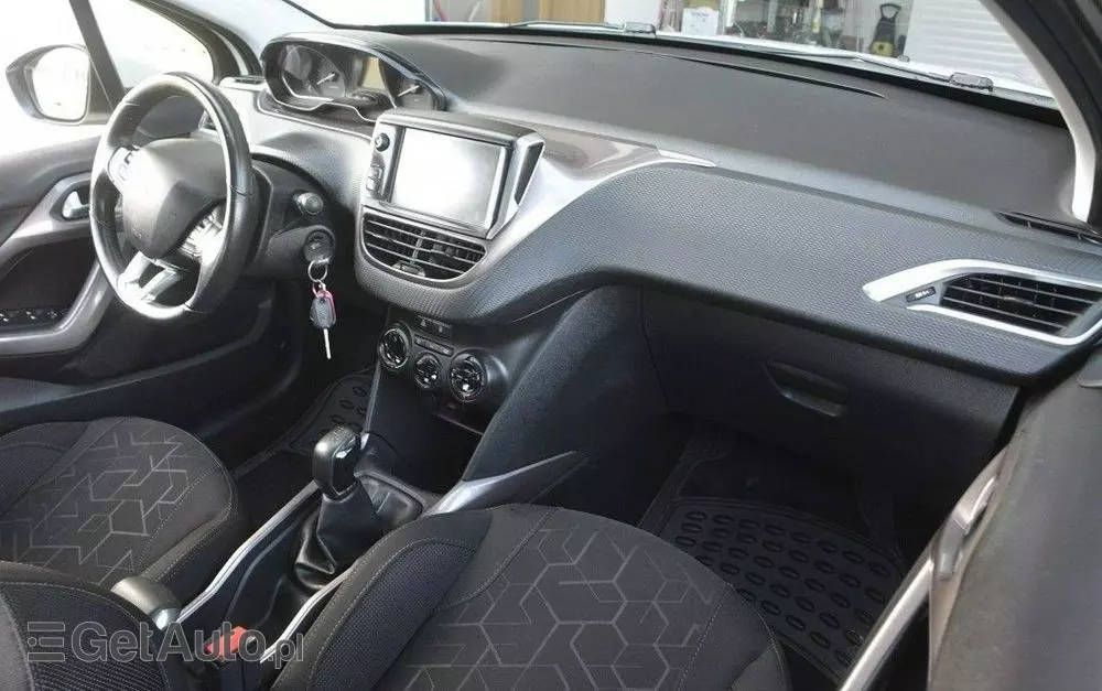 PEUGEOT 2008 1.6 VTi Active