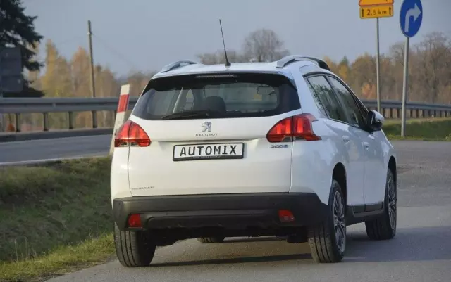 PEUGEOT 2008 1.6 VTi Active