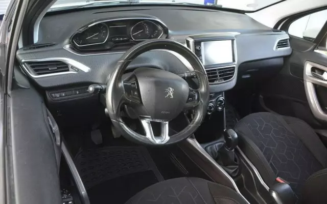 PEUGEOT 2008 1.6 VTi Active