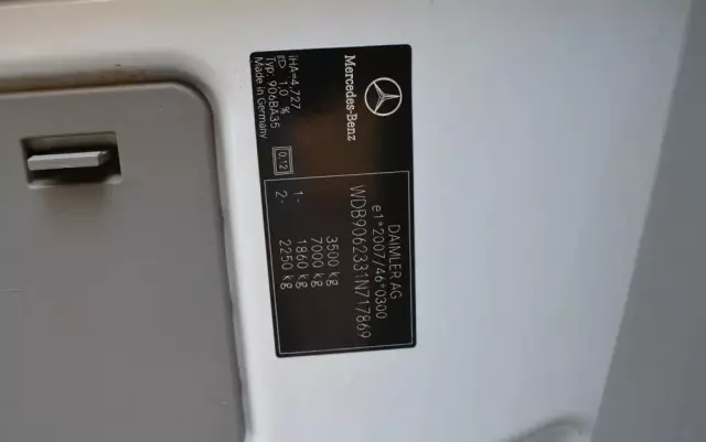 MERCEDES-BENZ Sprinter 316 CDI LIFT DOKA NOWY MODEL 