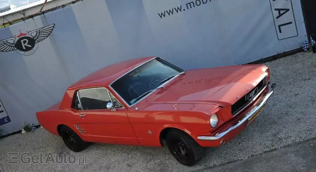 FORD Mustang 