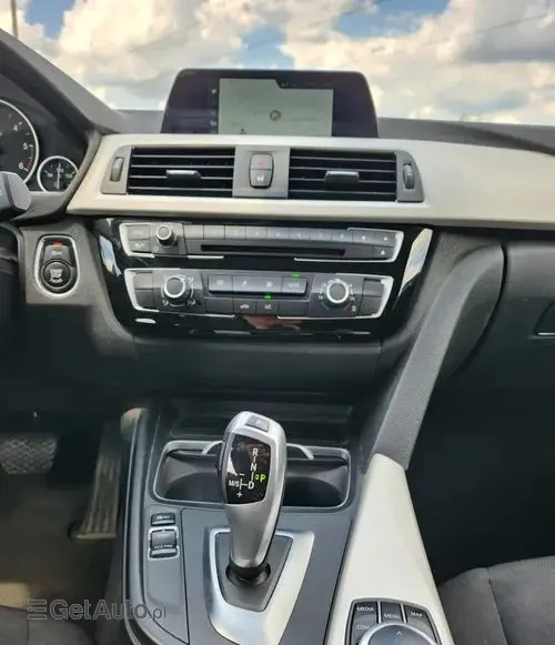 BMW Seria 3 Ef.Dyn.Edit. Advantage