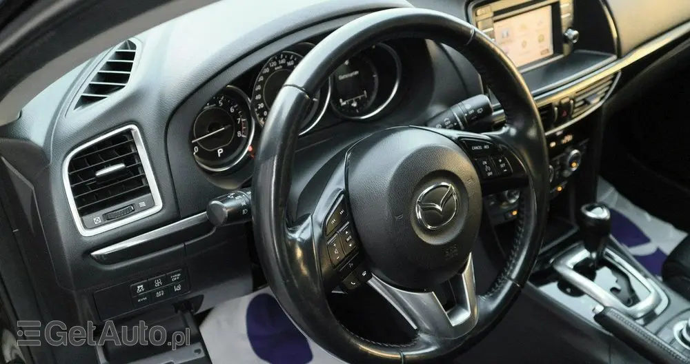 MAZDA 6 2.0 Kombi SKYACTIV-G Center-Line
