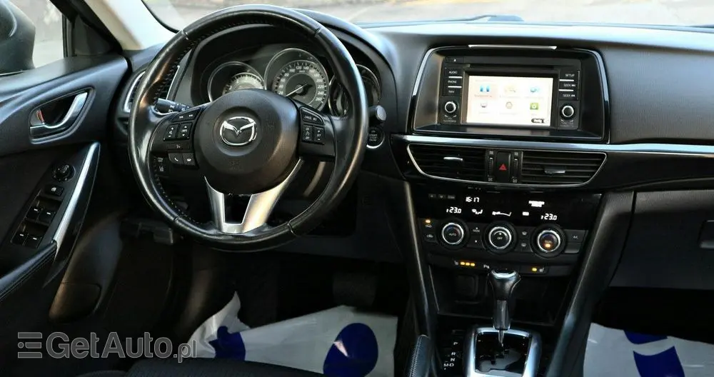 MAZDA 6 2.0 Kombi SKYACTIV-G Center-Line